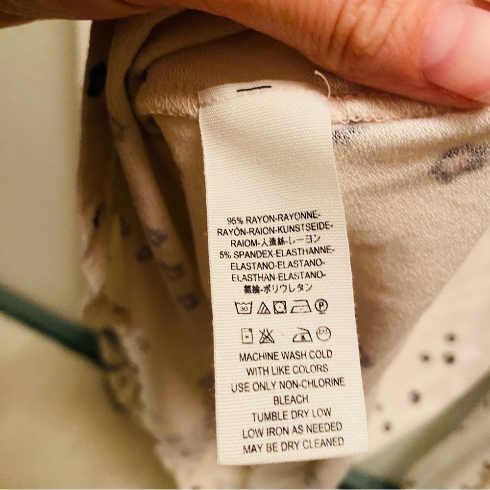 ⭐️ Shyanne Life Women's Olive Dobby Core Long Sleeve - Picture 3 of 7